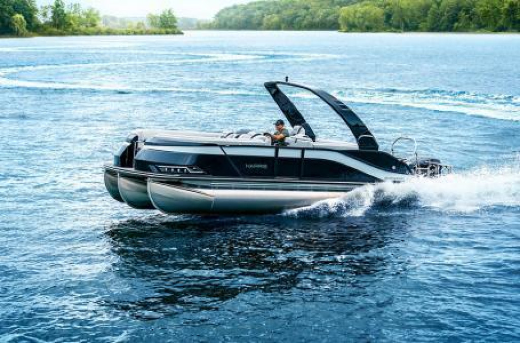 Harris Grand Mariner 230 Tri