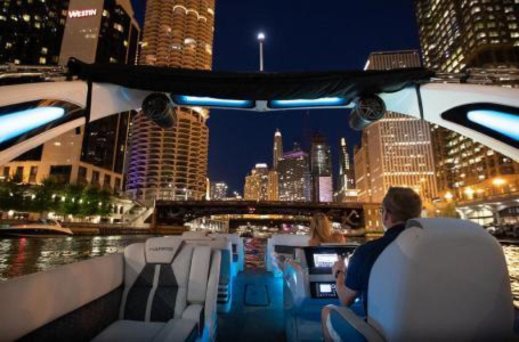 Harris Grand Mariner 230 Tri