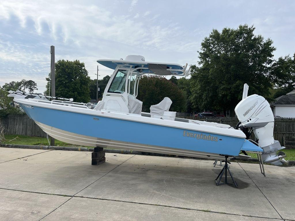 Everglades Center Console