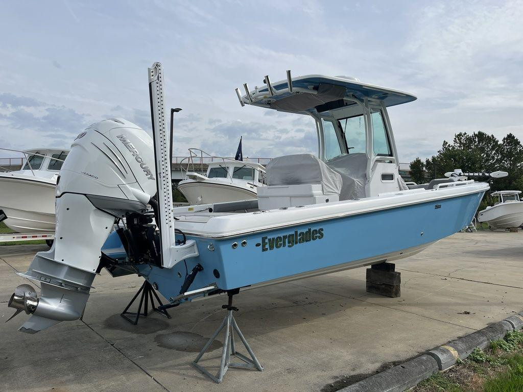 Everglades Center Console