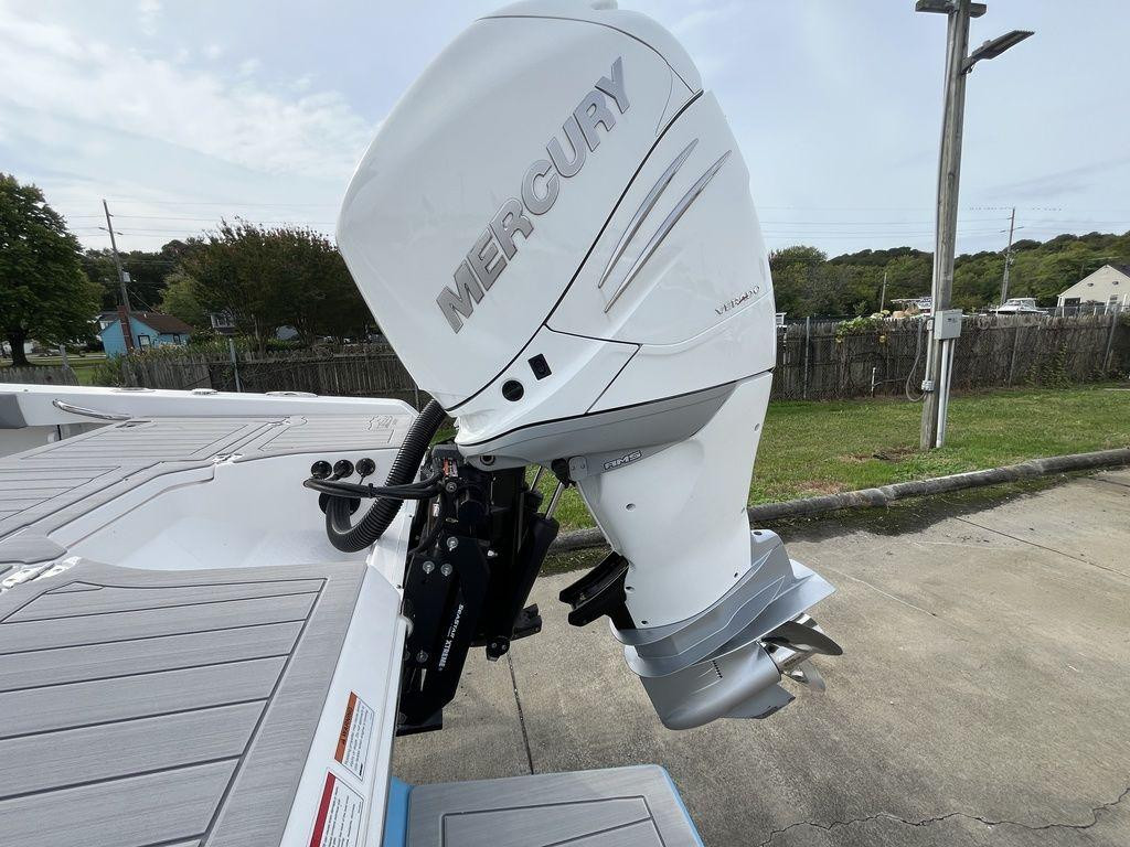 Everglades Center Console