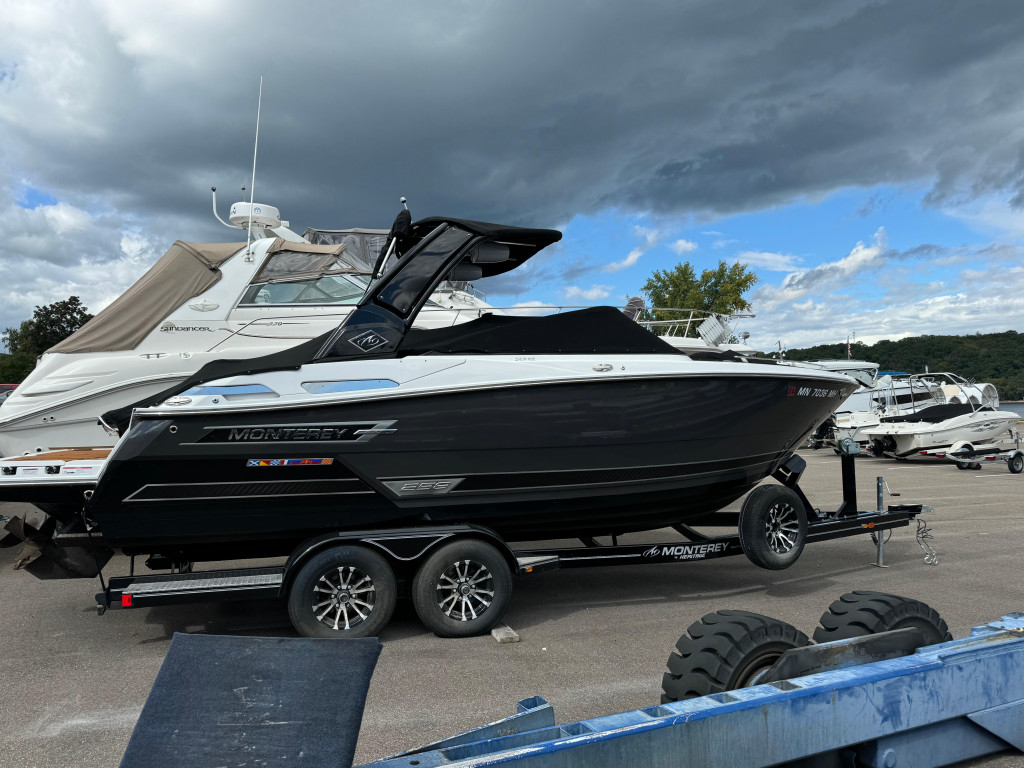 Monterey 258 Super Sport