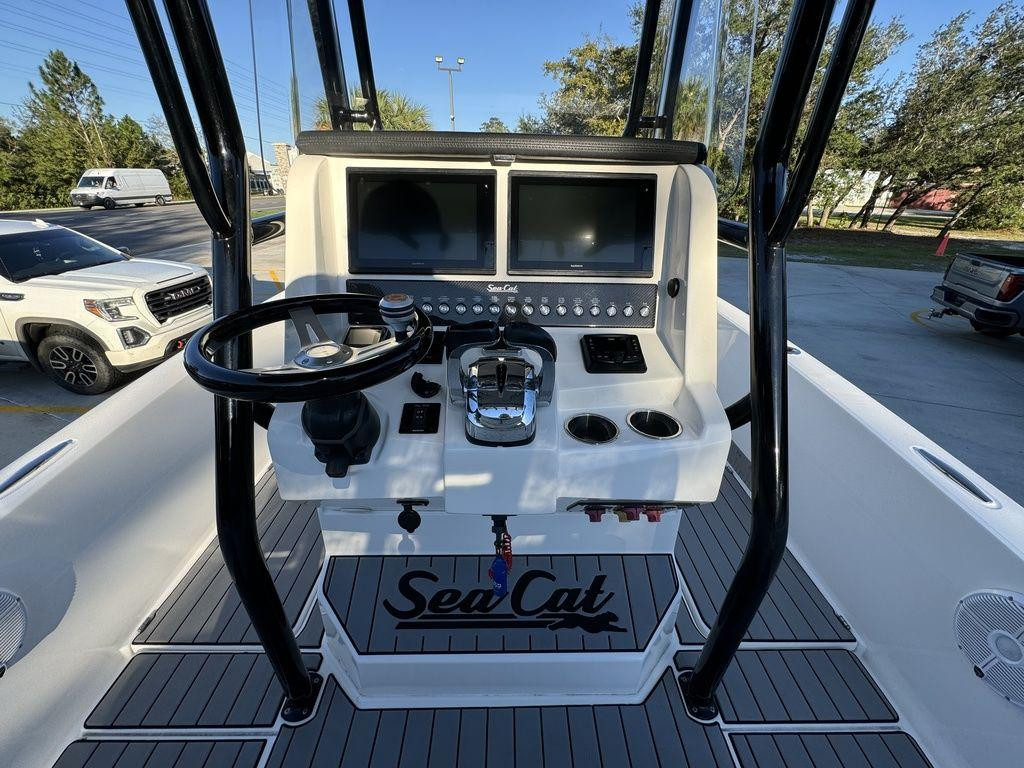 Sea Cat 260 Hybrid Catamaran