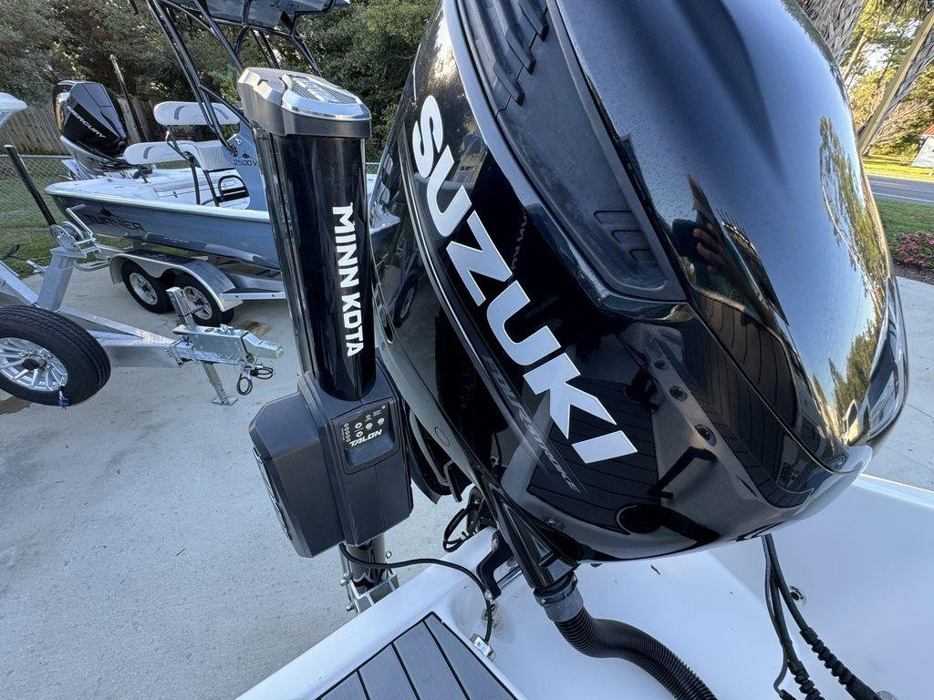 Sea Cat 260 Hybrid Catamaran