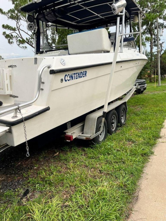 Contender 35 Side Console