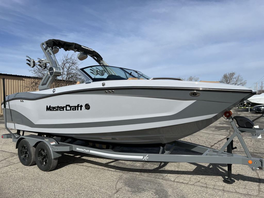 Mastercraft X22