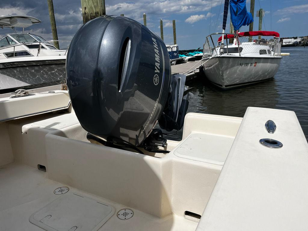 Jones Brothers Cape Fisherman 23