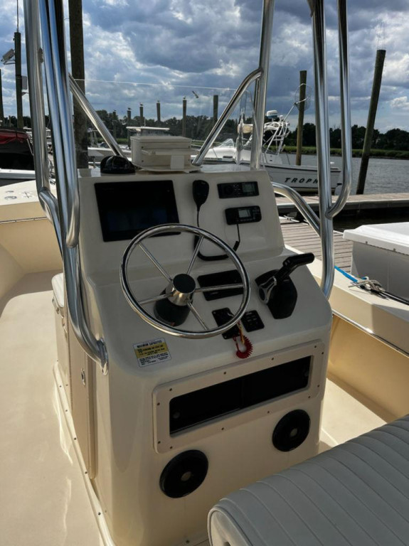 Jones Brothers Cape Fisherman 23