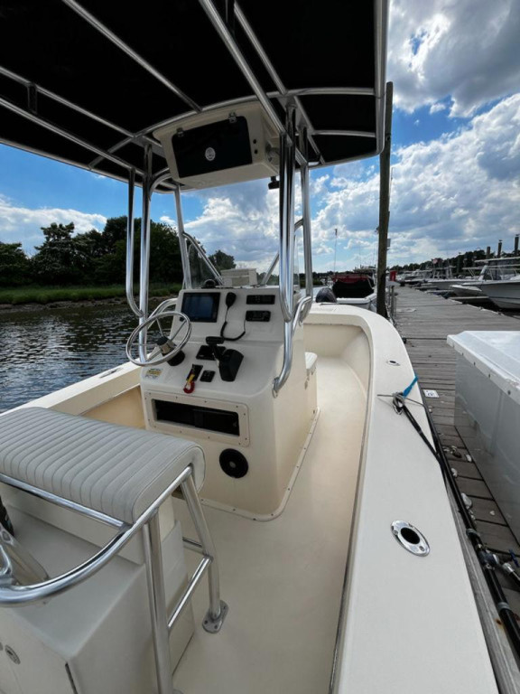 Jones Brothers Cape Fisherman 23