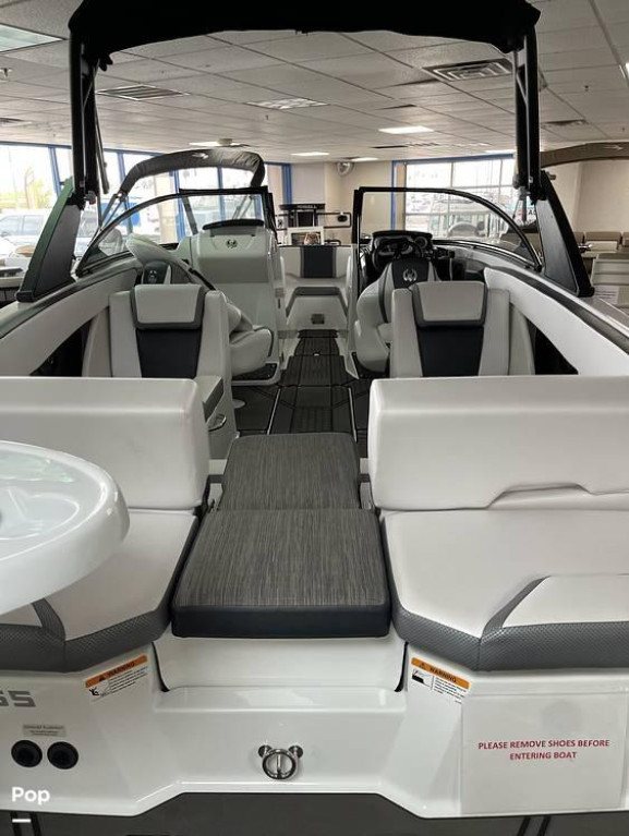 Scarab 255 ID WAKE EDITION