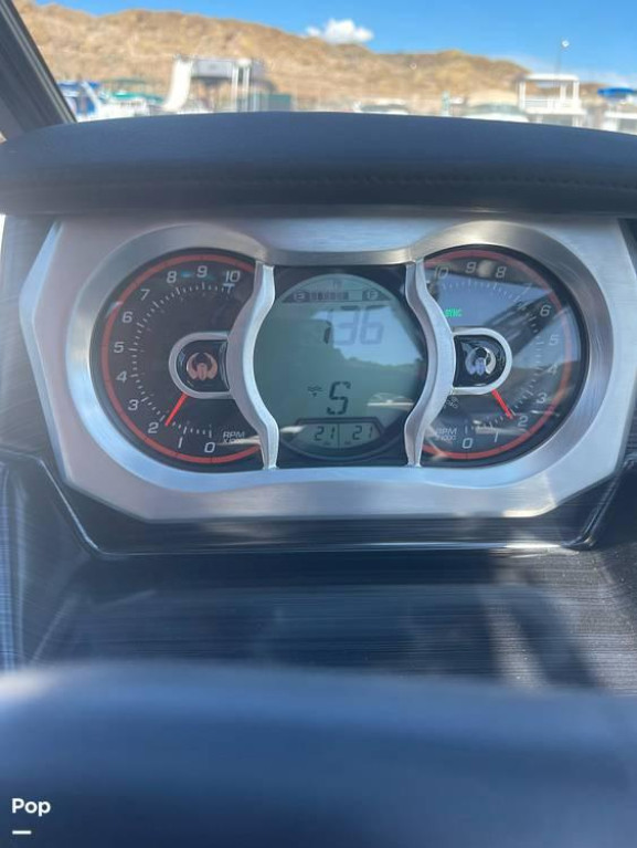 Scarab 255 ID WAKE EDITION