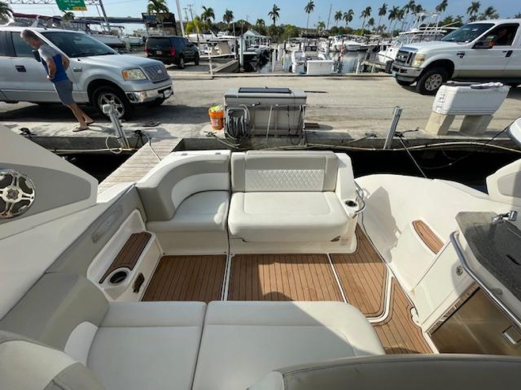 Chaparral 310 Signature