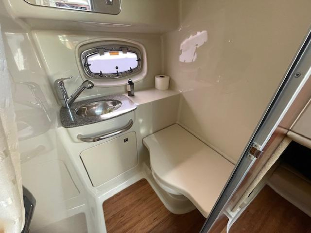 Chaparral 310 Signature