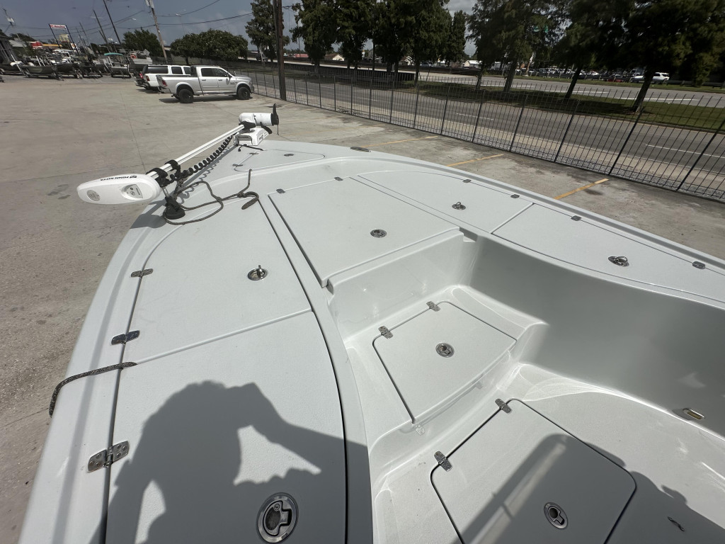 Blazer 2700 Hybrid Bay