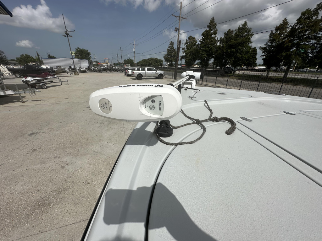 Blazer 2700 Hybrid Bay