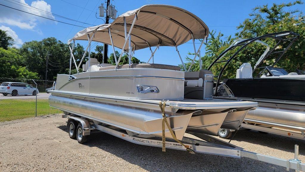 Tahoe Pontoon Cascade Cruise 25 FT Boats for Sale Seamagazine
