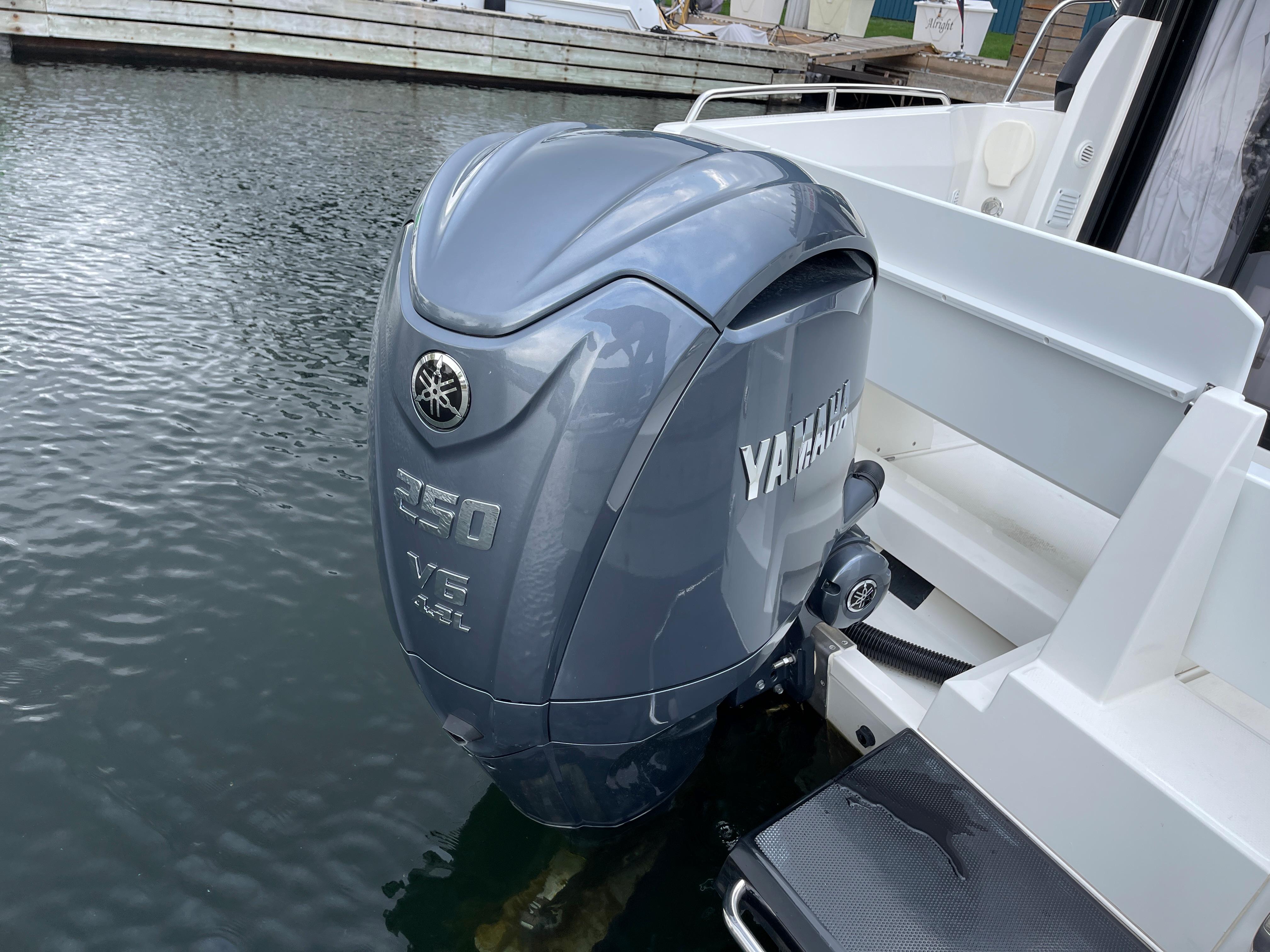 Parker Poland 750 Cabin Cruiser Boats for Sale Seamagazine