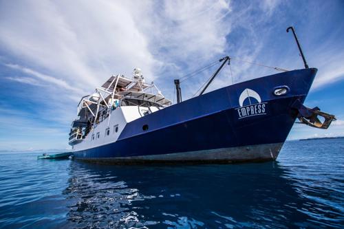 Custom 92 Dive Boat Liveaboard